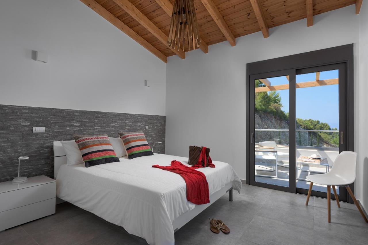 Kathisma Bay Villas - Luxury Villas - Villa Helios Kalamítsi エクステリア 写真